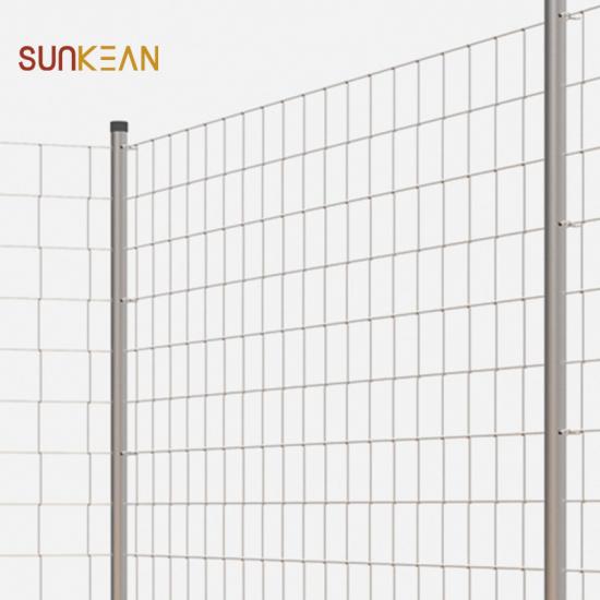 Mesh animal fence
